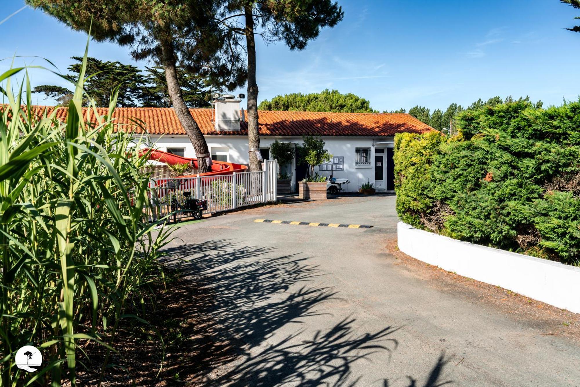 Camping Les Violettes La Faute-sur-Mer Exterior photo